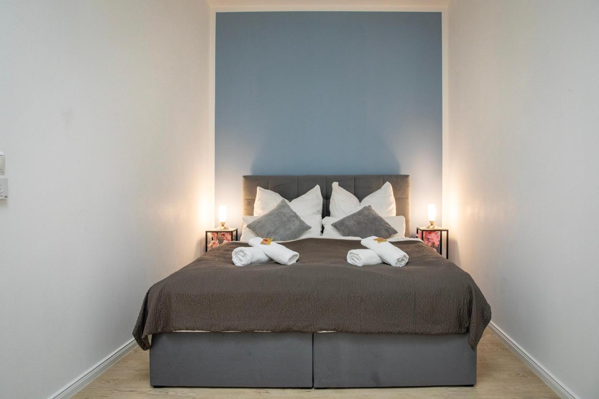 Hannibal - Design Apartment Lilie 2, Vw Naehe, Parkplatz, Kueche, Highspeed-Wlan, Fitness, Solarium Волфсбург Екстериор снимка